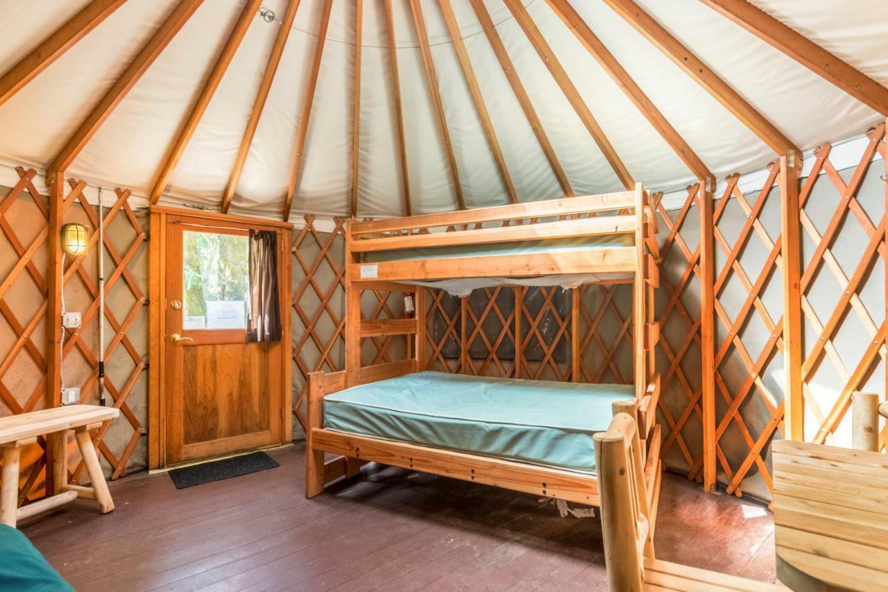 Mount Hood Village Premium Yurt 4 Welches Exterior photo